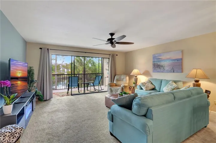 Living room with views of the lake