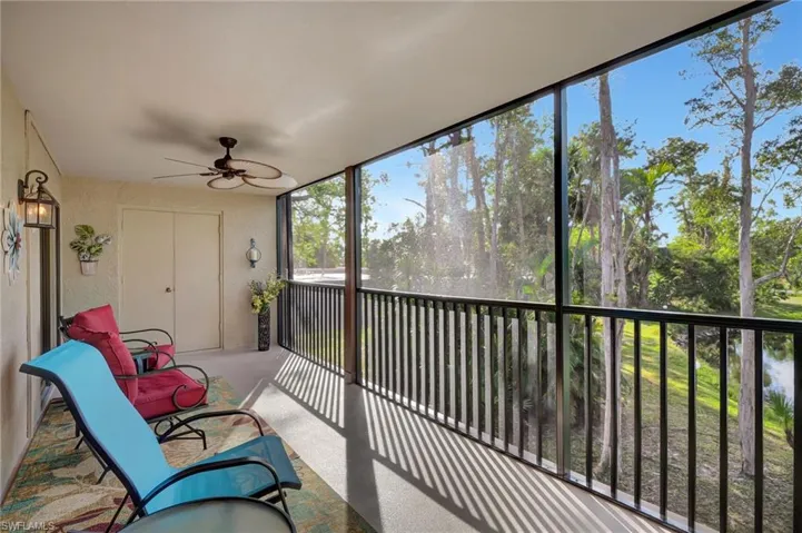 Privacy all around from the lanai