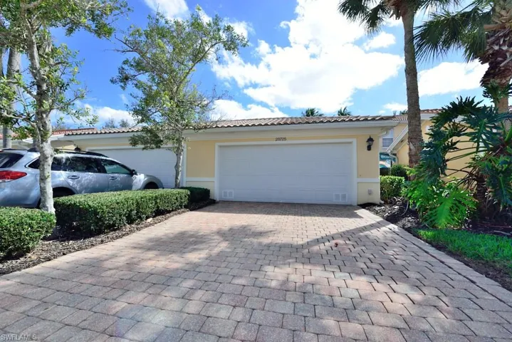 28725 Alessandria Cir, Bonita Springs, Florida 34135