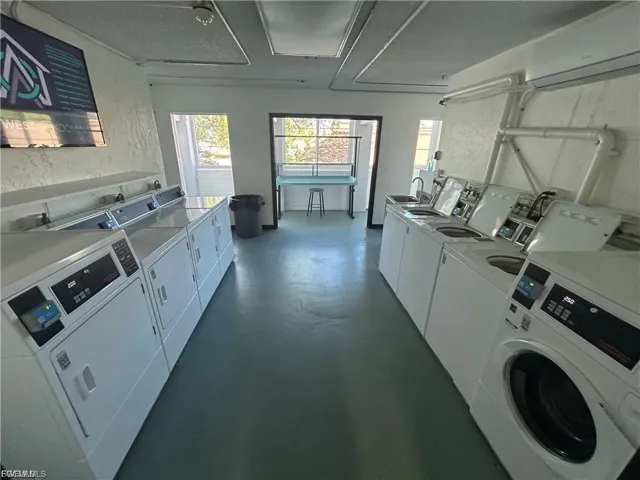 3704 Broadway 109, Fort Myers, Florida 33901