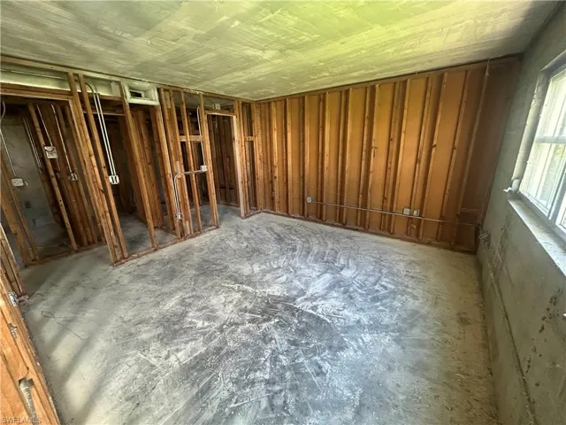 3704 Broadway 109, Fort Myers, Florida 33901