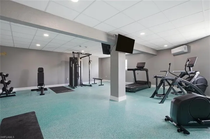 3704 Broadway 109, Fort Myers, Florida 33901