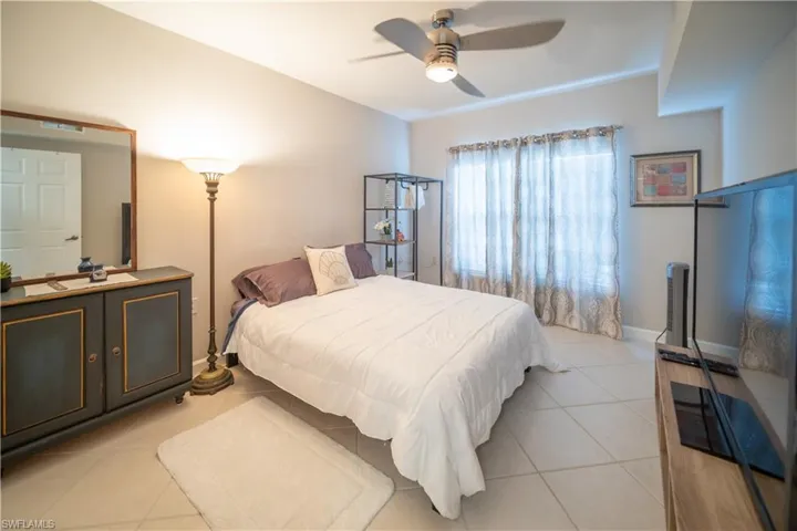3029 Driftwood Way 3303, Naples, Florida 34109