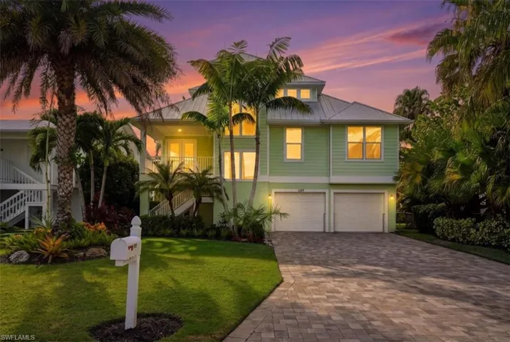 1287 Grand Canal Dr, Naples, Florida 34110