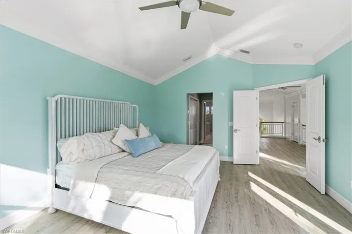 1287 Grand Canal Dr, Naples, Florida 34110