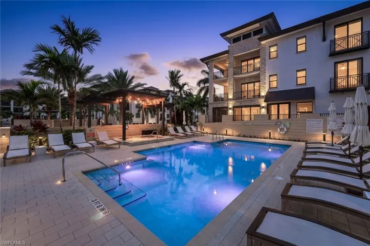 1030 3rd Ave S 216, Naples, Florida 34102