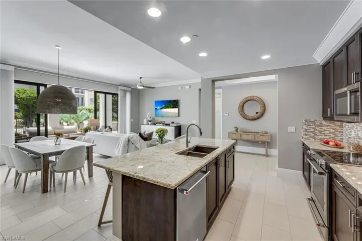 1030 3rd Ave S 216, Naples, Florida 34102