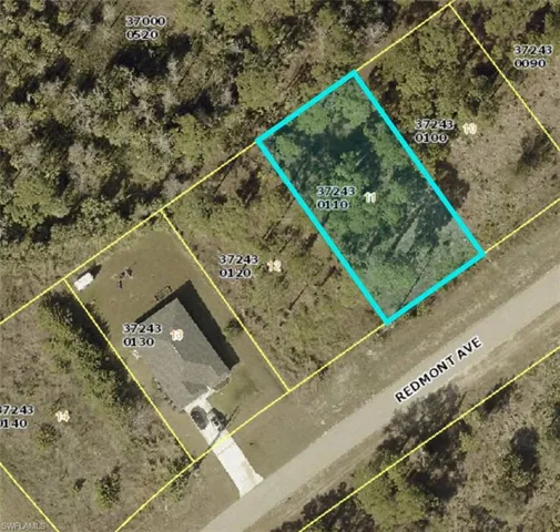 1907 Redmont Ave, Lehigh Acres, Florida 33972