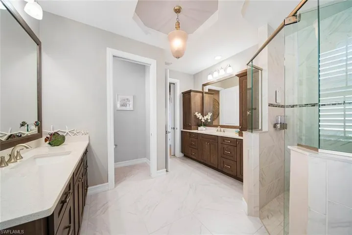 15929  Tropical Breeze  DR, Fort Myers, FL 33908