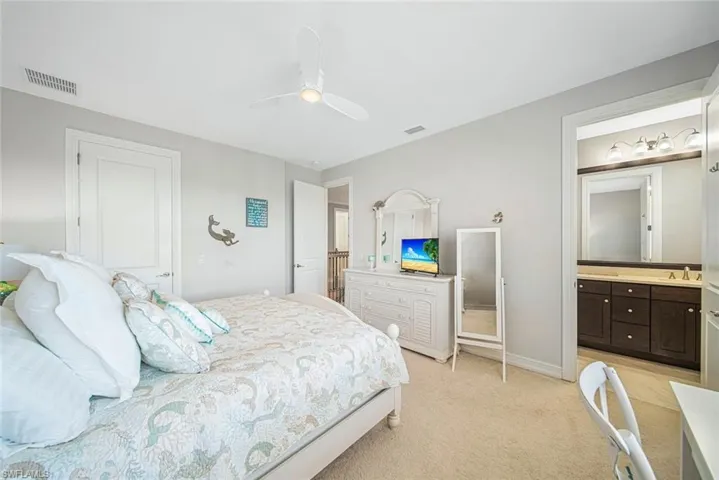 15929  Tropical Breeze  DR, Fort Myers, FL 33908