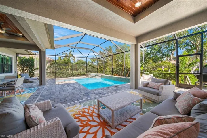 15929  Tropical Breeze  DR, Fort Myers, FL 33908
