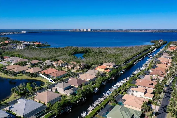 15929  Tropical Breeze  DR, Fort Myers, FL 33908