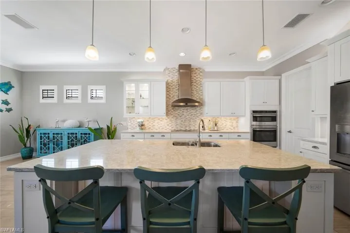 15929  Tropical Breeze  DR, Fort Myers, FL 33908