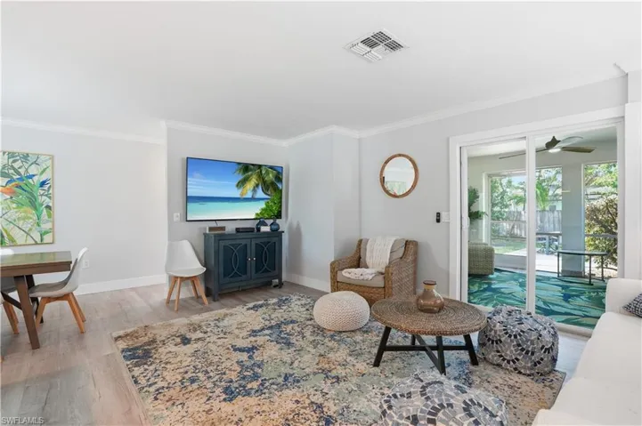 742  99th N AVE, Naples, FL 34108