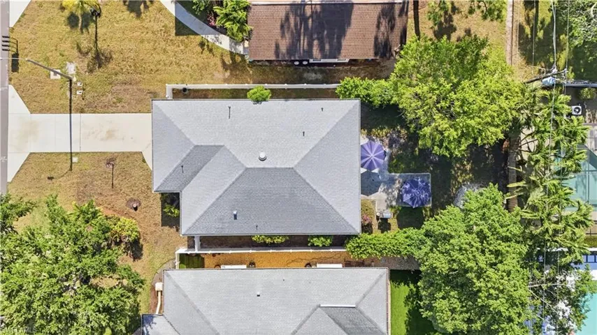 742  99th N AVE, Naples, FL 34108