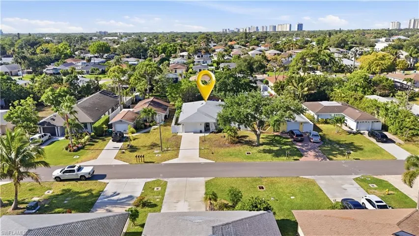 742  99th N AVE, Naples, FL 34108