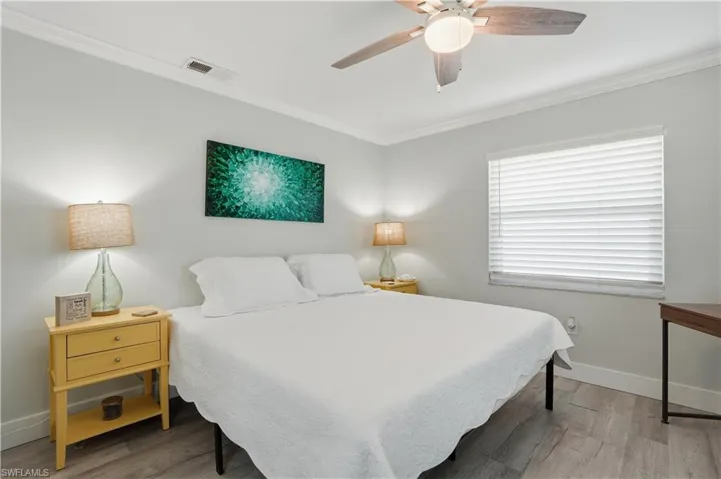 742  99th N AVE, Naples, FL 34108
