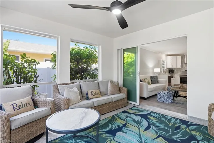742  99th N AVE, Naples, FL 34108