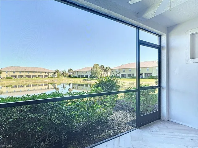 9101 Gervais Cir 1705, Naples, Florida 34120