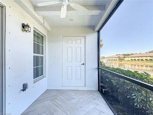 9101 Gervais Cir 1705, Naples, Florida 34120