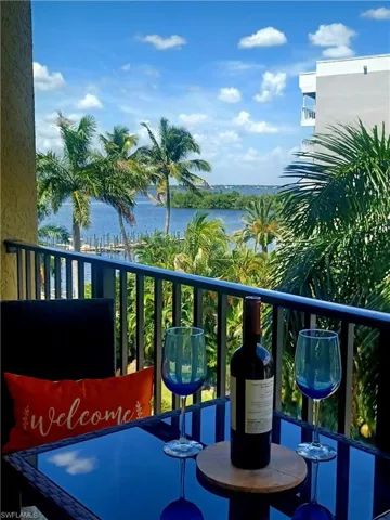 2825 Palm Beach Blvd 416, Fort Myers, Florida 33916