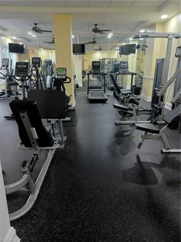 2825  Palm Beach  BLVD, Fort Myers, FL 33916