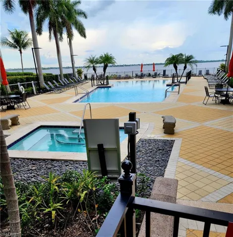 2825 Palm Beach Blvd 416, Fort Myers, Florida 33916