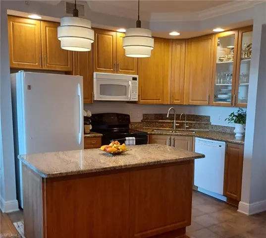 2825 Palm Beach Blvd 416, Fort Myers, Florida 33916