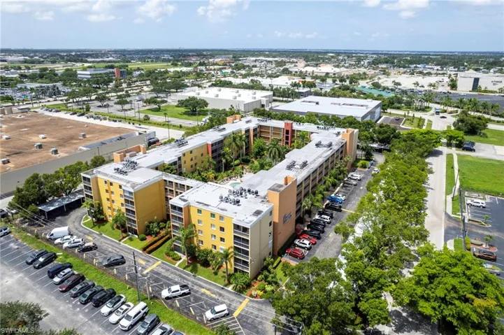 2366 E Mall Dr # 302, Fort Myers Fl 33901