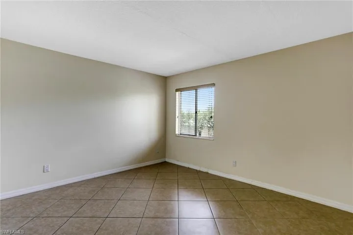 2366 E Mall Dr # 302, Fort Myers Fl 33901