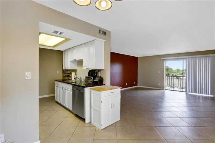 2366 E Mall Dr # 302, Fort Myers Fl 33901