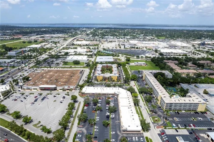 2366 E Mall Dr # 302, Fort Myers Fl 33901