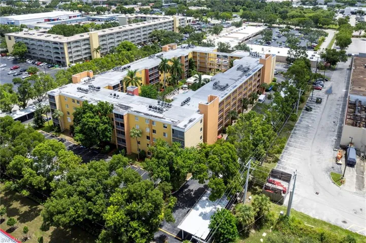 2366 E Mall Dr # 302, Fort Myers Fl 33901