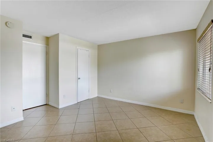 2366 E Mall Dr # 302, Fort Myers Fl 33901