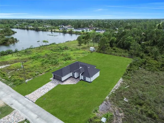 1014 Lee Ave, Lehigh Acres, Florida 33972