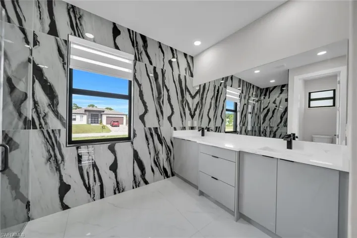 1014 Lee Ave, Lehigh Acres, Florida 33972