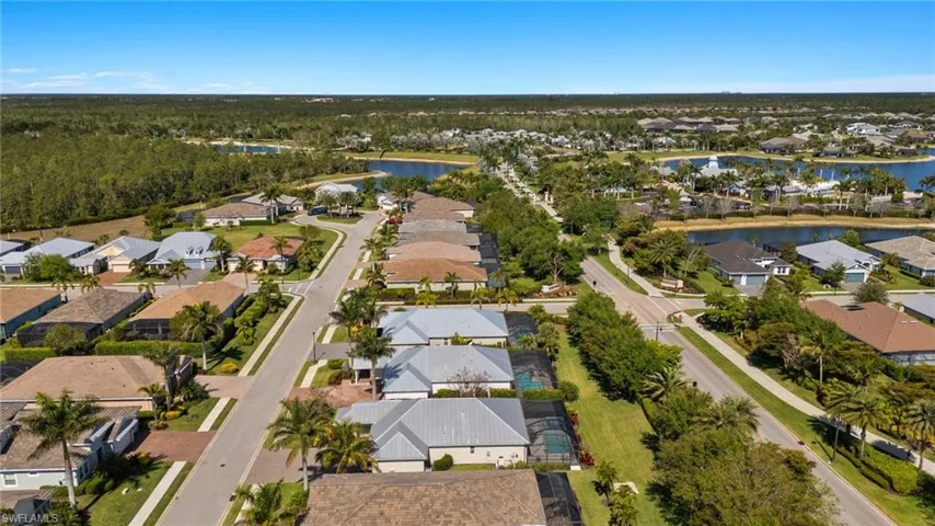 14741  Leeward  DR, Naples, FL 34114