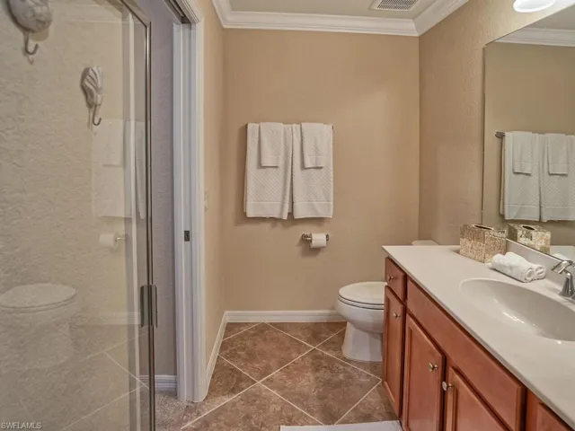 9830  Giaveno  CIR, Naples, FL 34113
