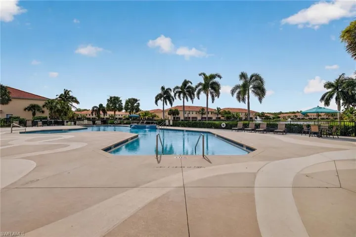 10191 Via Colomba Cir, Fort Myers, Florida 33966