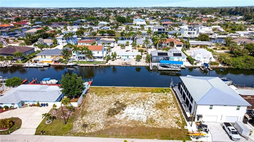 12262  Moon Shell  DR, Matlacha Isles, FL 33991