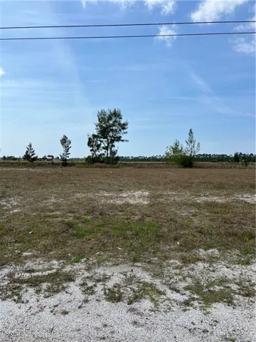 2824 NW 9th AVE, CAPE CORAL FL 33993