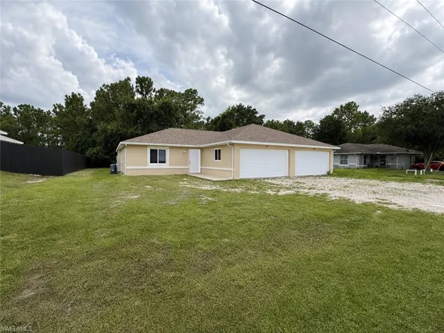 4427 29th St Sw, Lehigh Acres, Florida 33973
