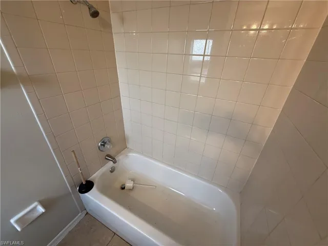 4427 29th St Sw, Lehigh Acres, Florida 33973