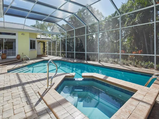 This is what Florida living is all about!