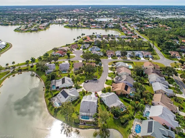 6761 Berwick PL, NAPLES FL 34104