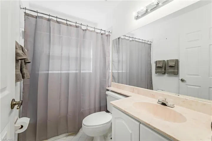 6761 Berwick PL, NAPLES FL 34104