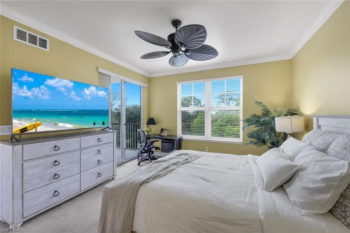 Primary Bedroom with Access to Lanai