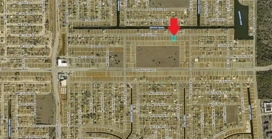 Aerial map of property and surrounding area