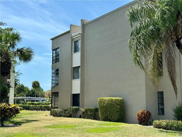 3645  Boca Ciega  DR, Naples, FL 34112