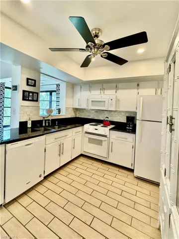 3645  Boca Ciega  DR, Naples, FL 34112